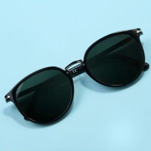 Persol Typewriter Evolutions PO3210S -Polarized